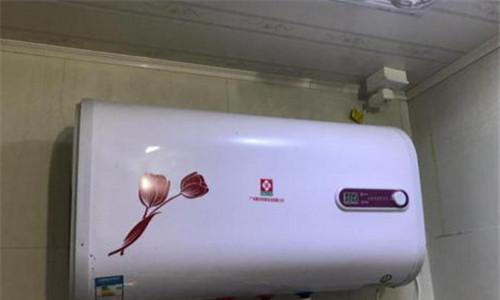 家里热水器一烧水就鸣叫是怎么回事（了解热水器鸣叫的原因和解决办法）