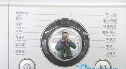 洗衣机屏幕乱闪的原因及解决办法（探寻洗衣机屏幕乱闪的源头）