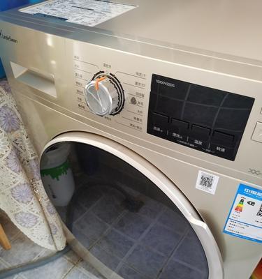 解决洗衣机开关冒油问题的方法（如何处理洗衣机开关冒油问题）