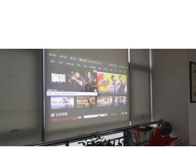 解决投影仪投影不正的问题（有效调整投影仪位置和设置以获得清晰投影）