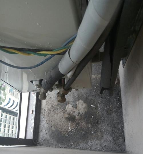 解析空调管漏水的原因及处理方法（为什么空调管会漏水）