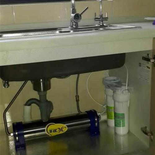 安装立升净水器，注意事项与步骤（让您的水质更健康）
