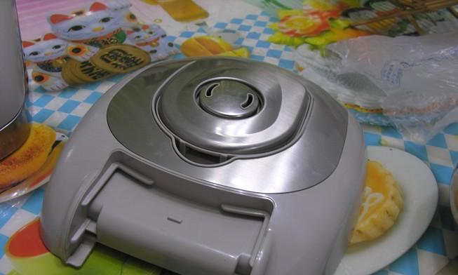 电饭煲揭盖报警原理解析（以电饭煲为例）