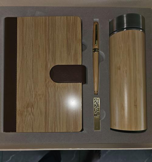 木头多功能充电器使用方法？有哪些功能？