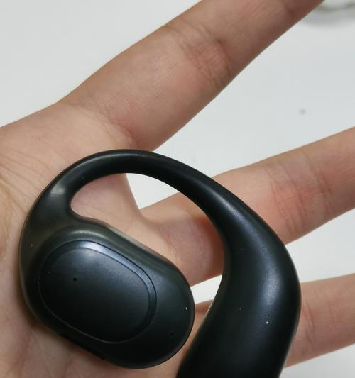 连上广播的蓝牙耳机使用方法是什么？操作中应注意什么？